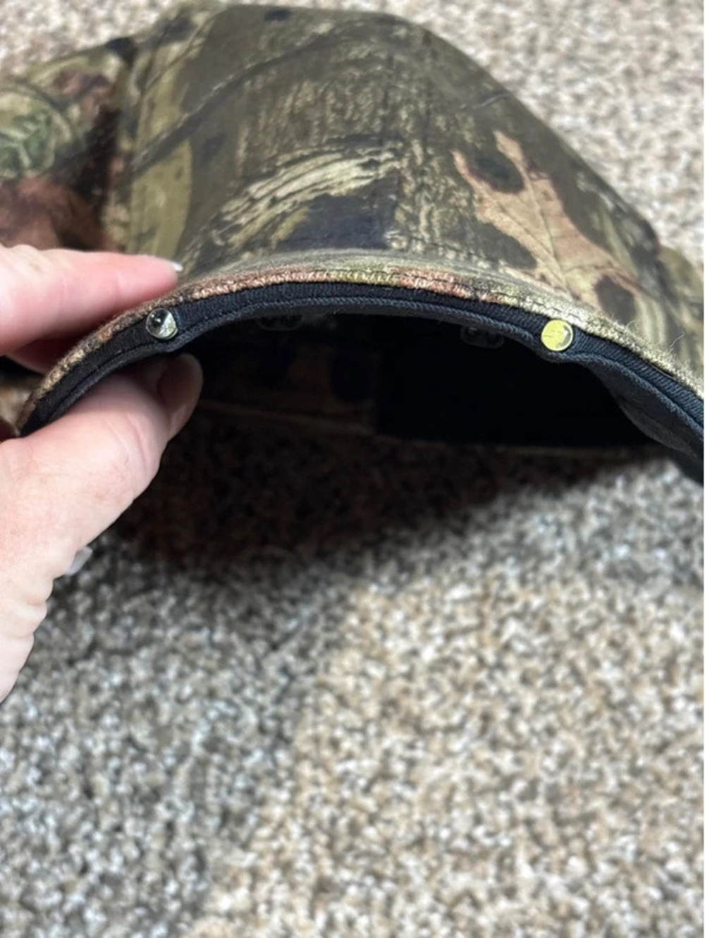 Camo LED flashlight hat - Picture 5 of 7